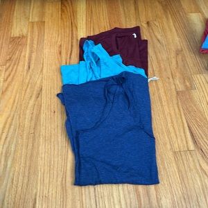 3 pack of women’s workout tanks